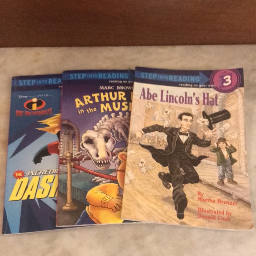 Random House-Set of Three-Step(3) Into Reading - Picture 8 of 12